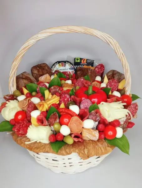 Колбасная корзина № 6